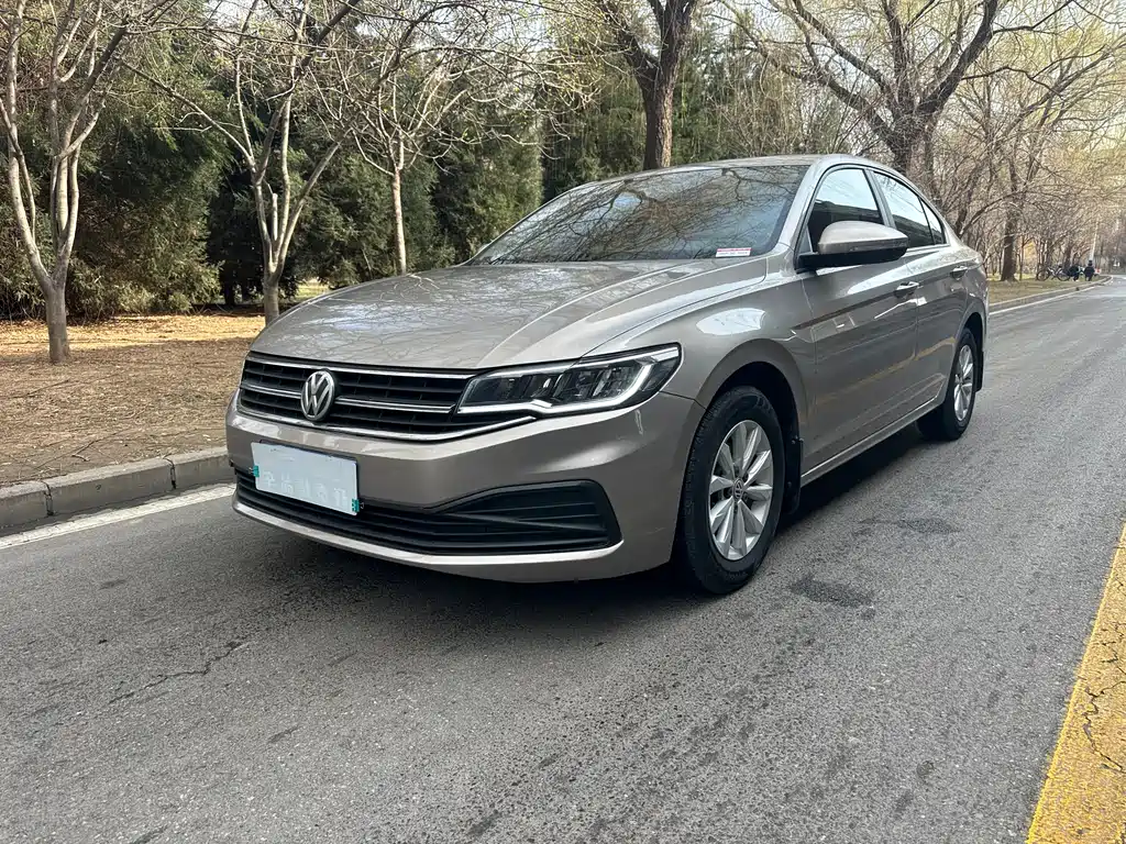 Volkswagen Bora 2018 — фото 1
