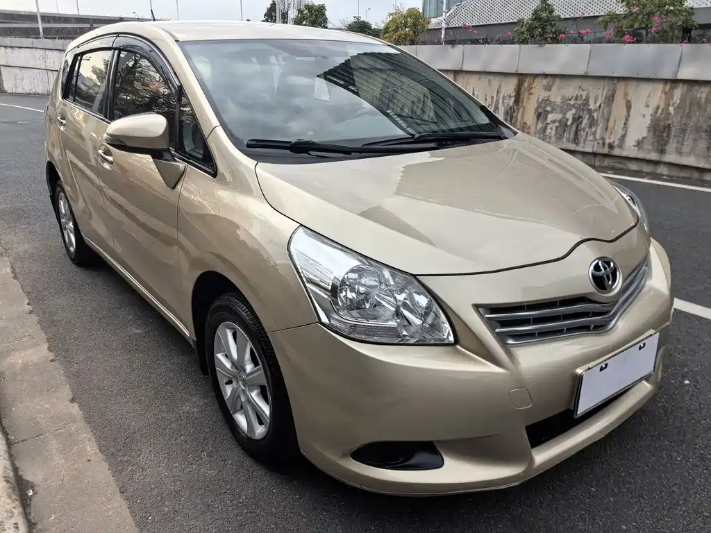 Toyota Verso 2014