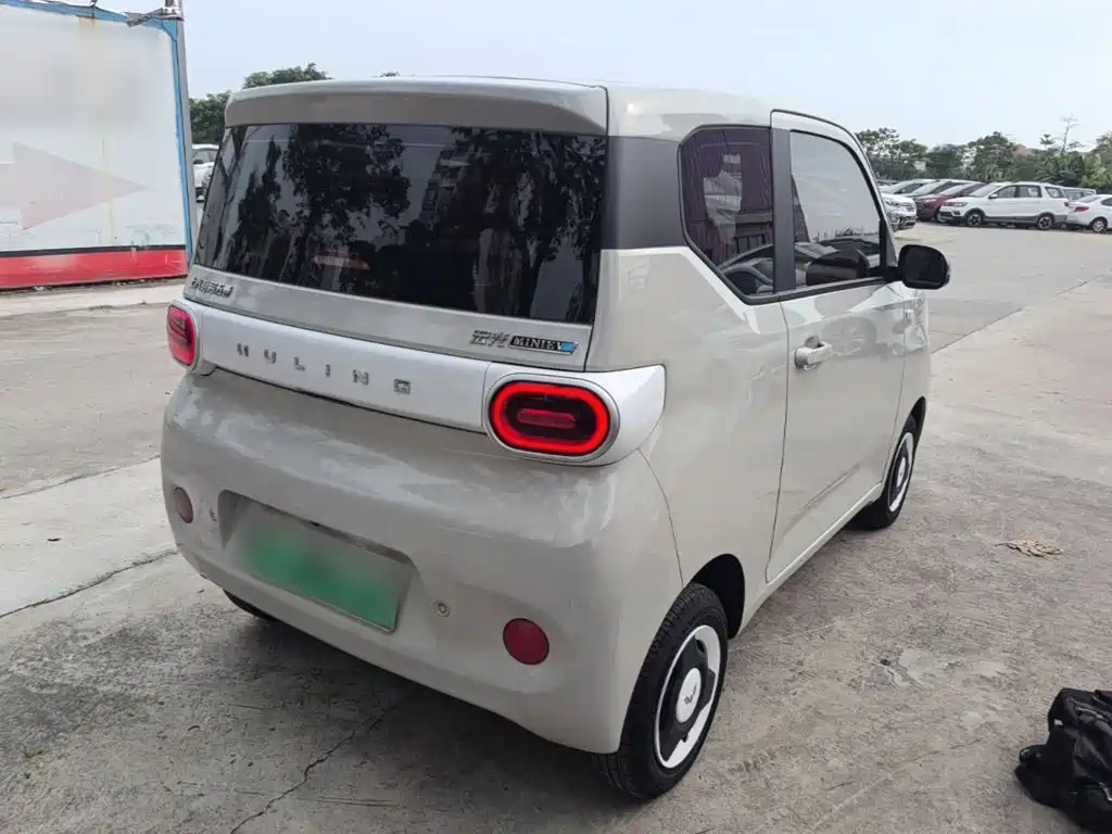 Wuling Hongguang MINIEV 2025