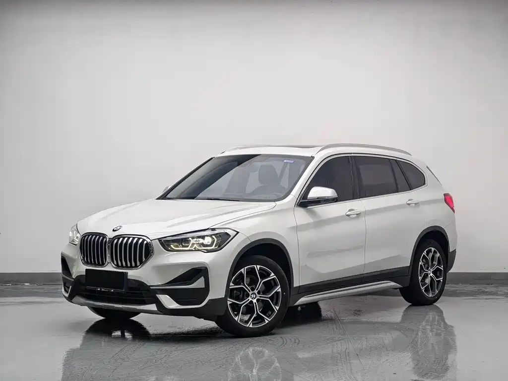 BMW X1 2023 — фото 1