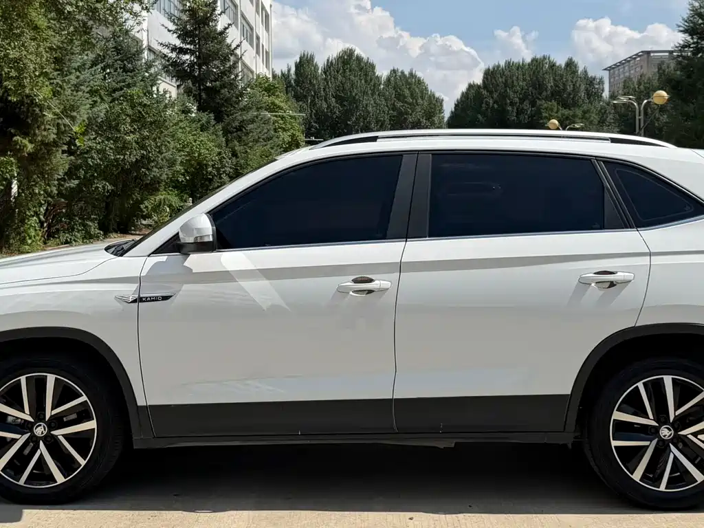 Skoda Kamiq 2023 — фото 8