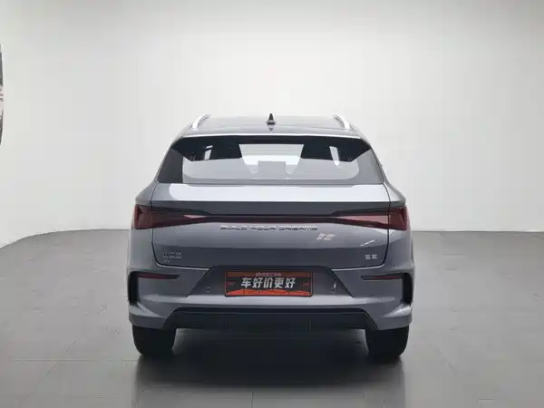 BYD e2 2024