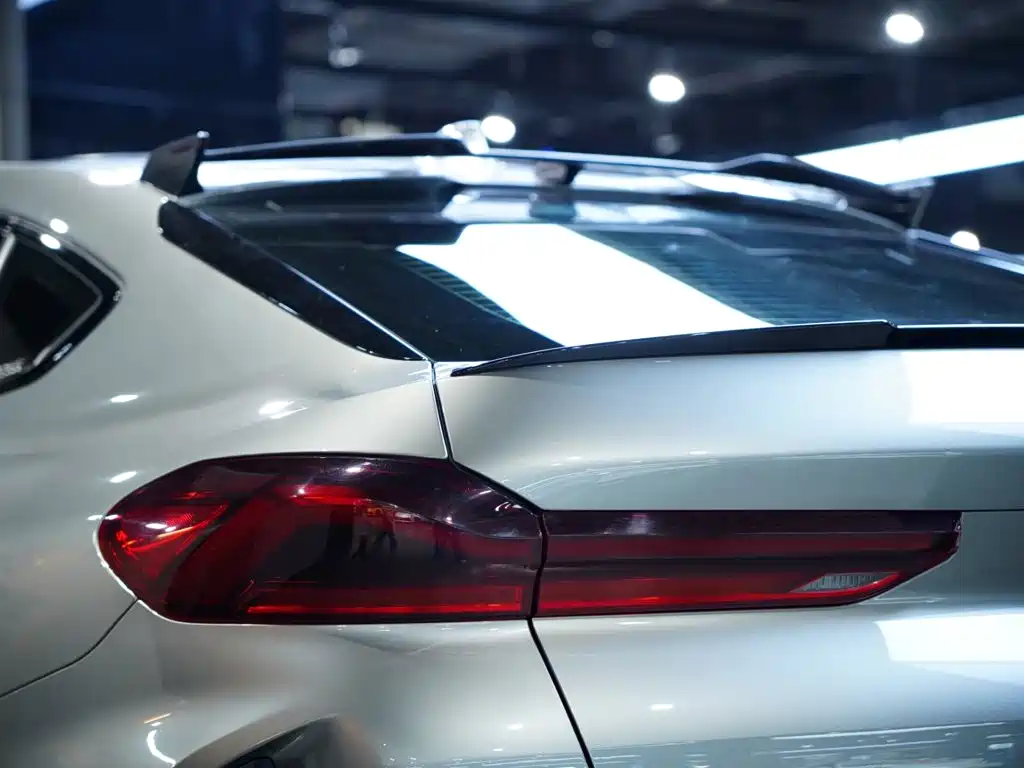BMW X6 M 2022 — фото 12
