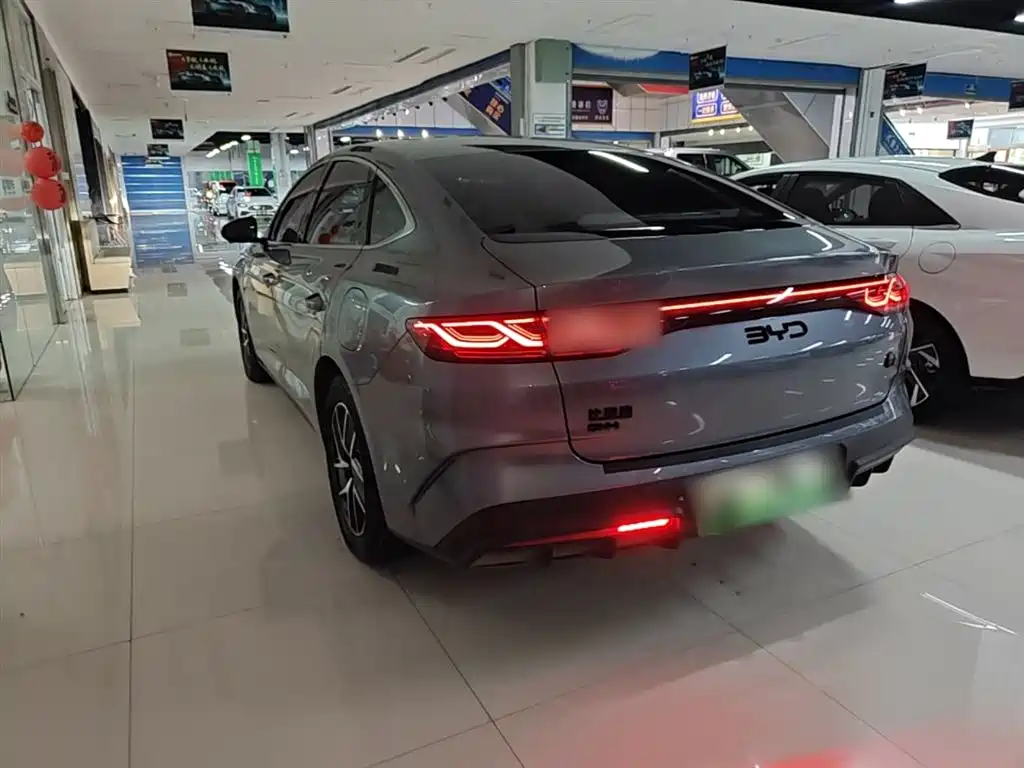 BYD Qin L 2025 — фото 5