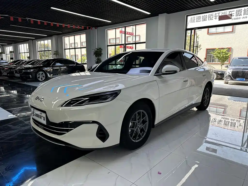BYD Seal 06 2025 — фото 1