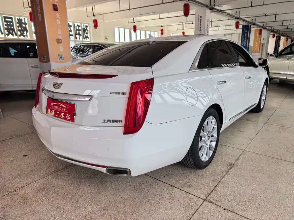Cadillac XTS 2016 — фото 6