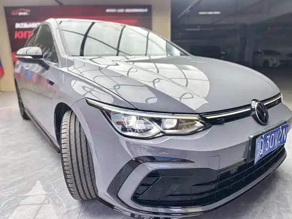 Volkswagen Golf 2022