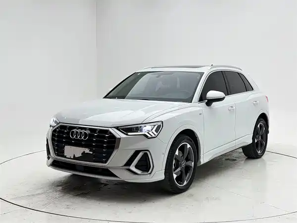 Audi Q3 2022