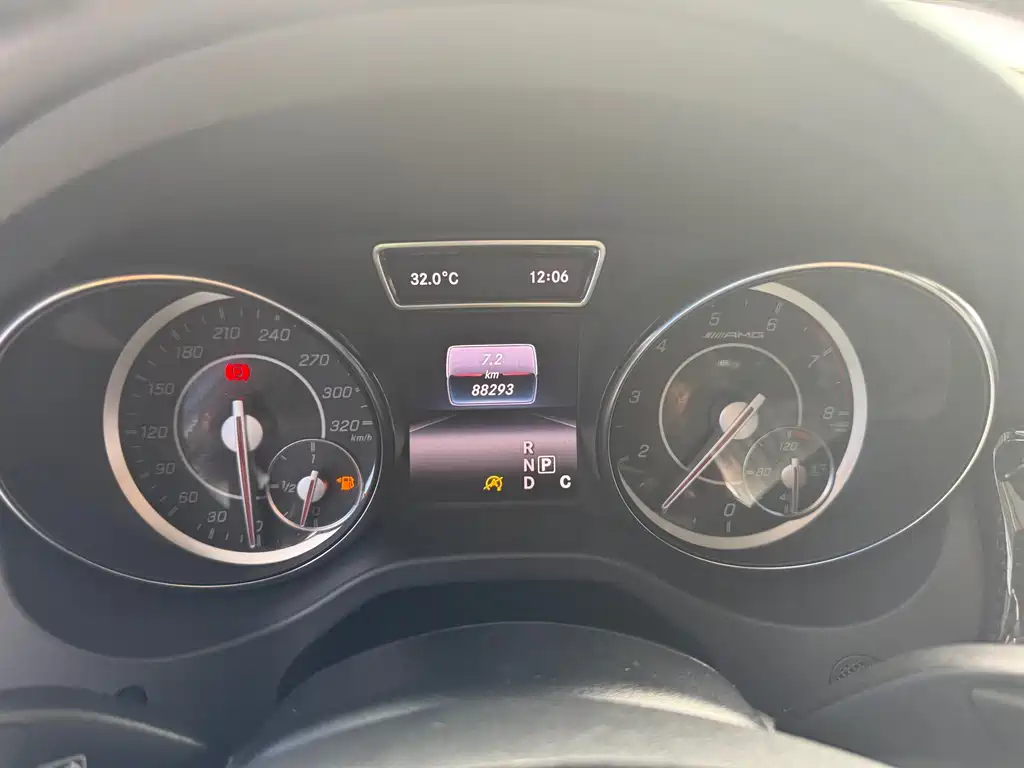 Mercedes-Benz CLA 2016 — фото 10