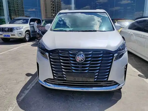 Buick GL8 2023