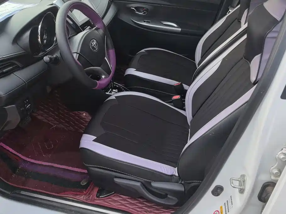 Toyota Yaris L 2018 — фото 9