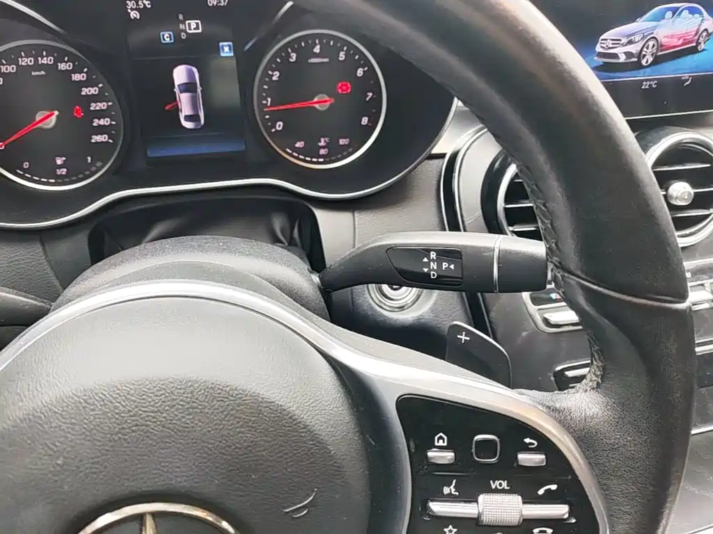Mercedes-Benz C-Class 2019 — фото 14