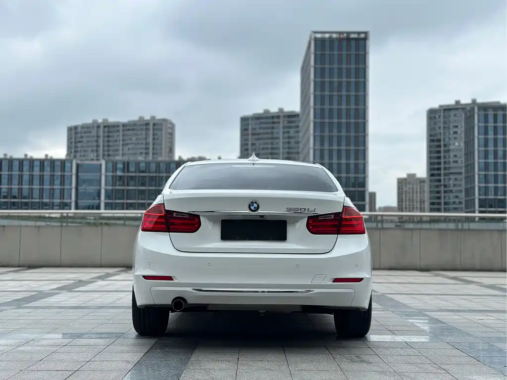 BMW 3 Series 2015 — фото 7
