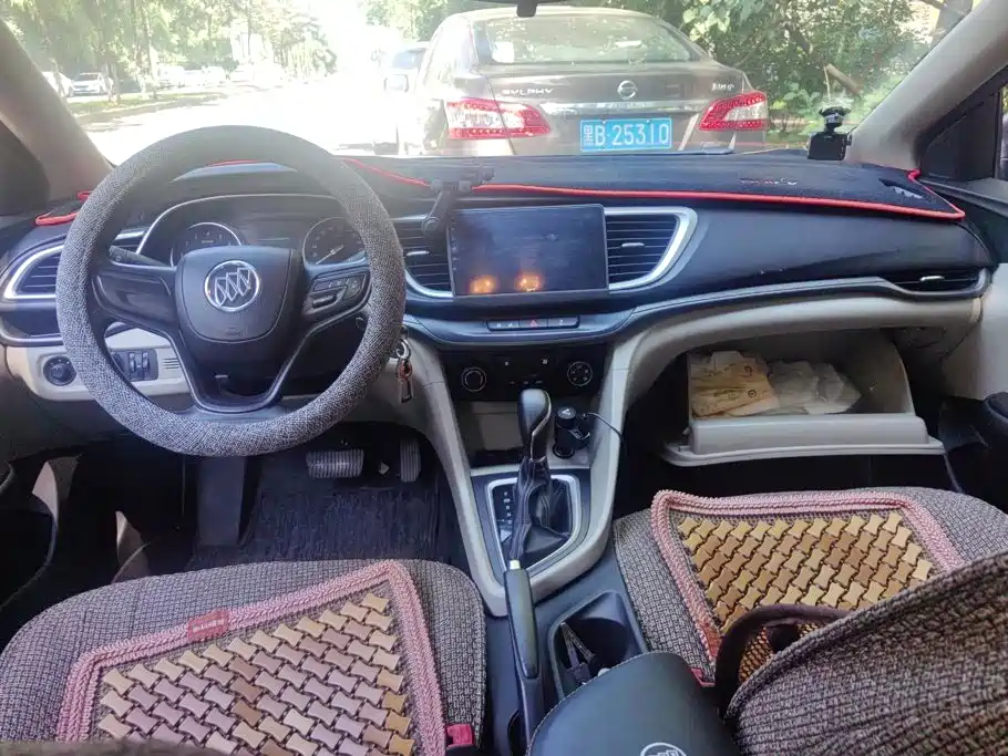 Buick Excelle GT 2016 — фото 12