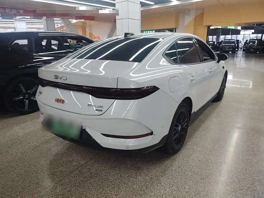 BYD Qin PLUS 2025 — фото 7