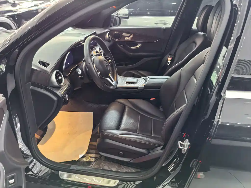 Mercedes-Benz GLC 2022