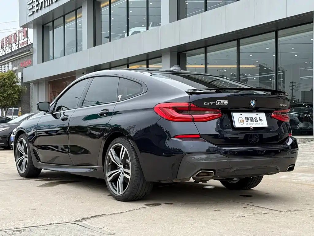 BMW 6 Series GT 2022 — фото 8