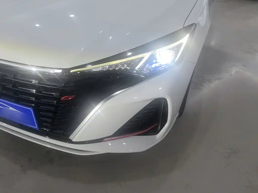 Changan Escape 2022 — фото 24