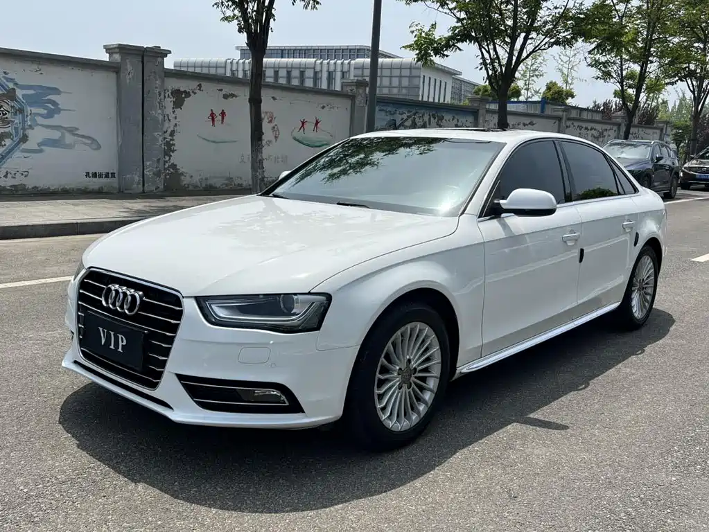 Audi A4L 2016