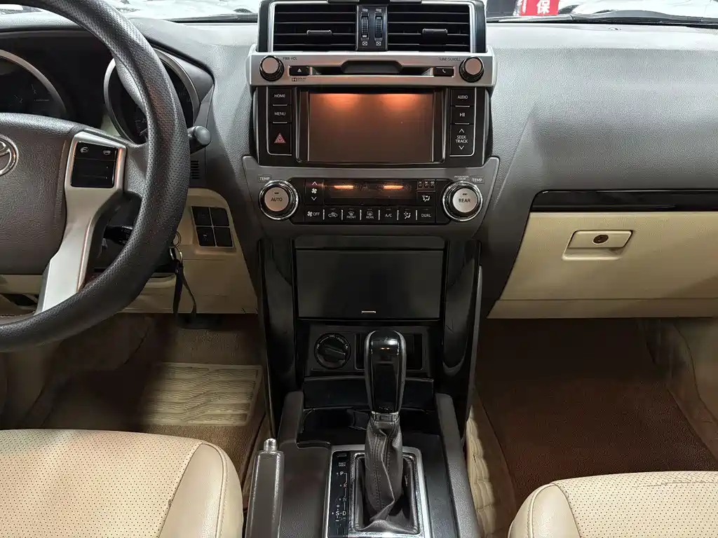 Toyota Prado 2016 — фото 9