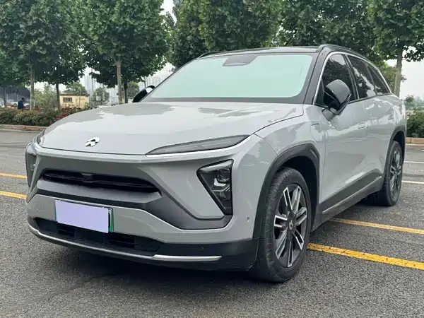 NIO ES6 2021