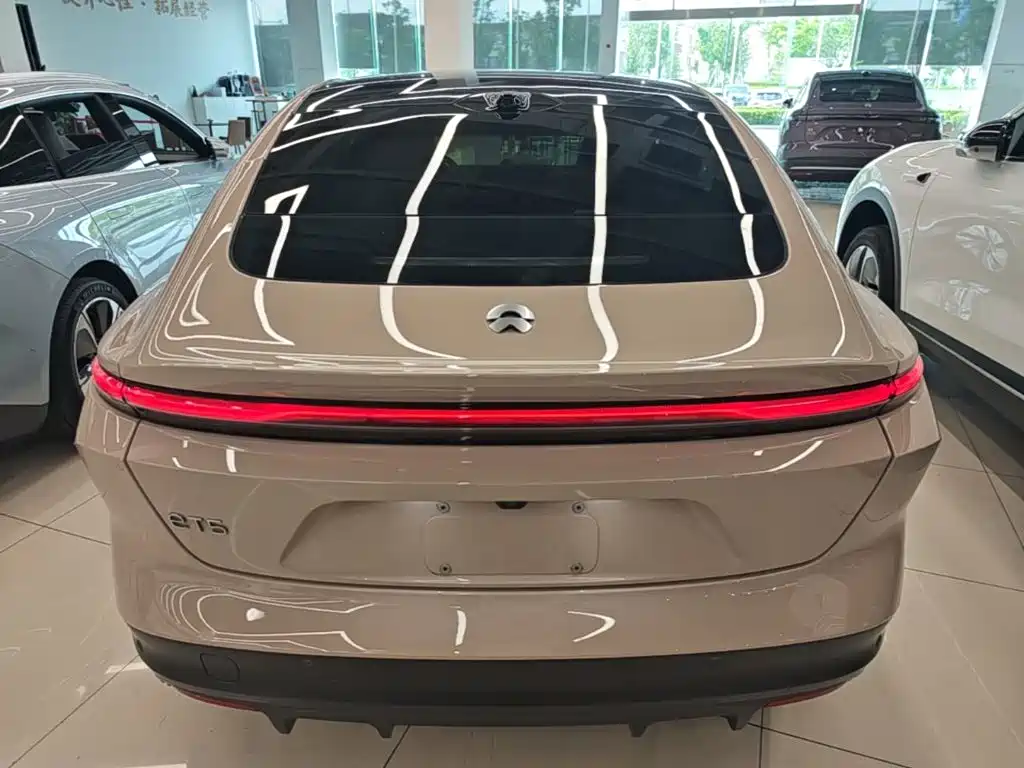 NIO ET5 2023