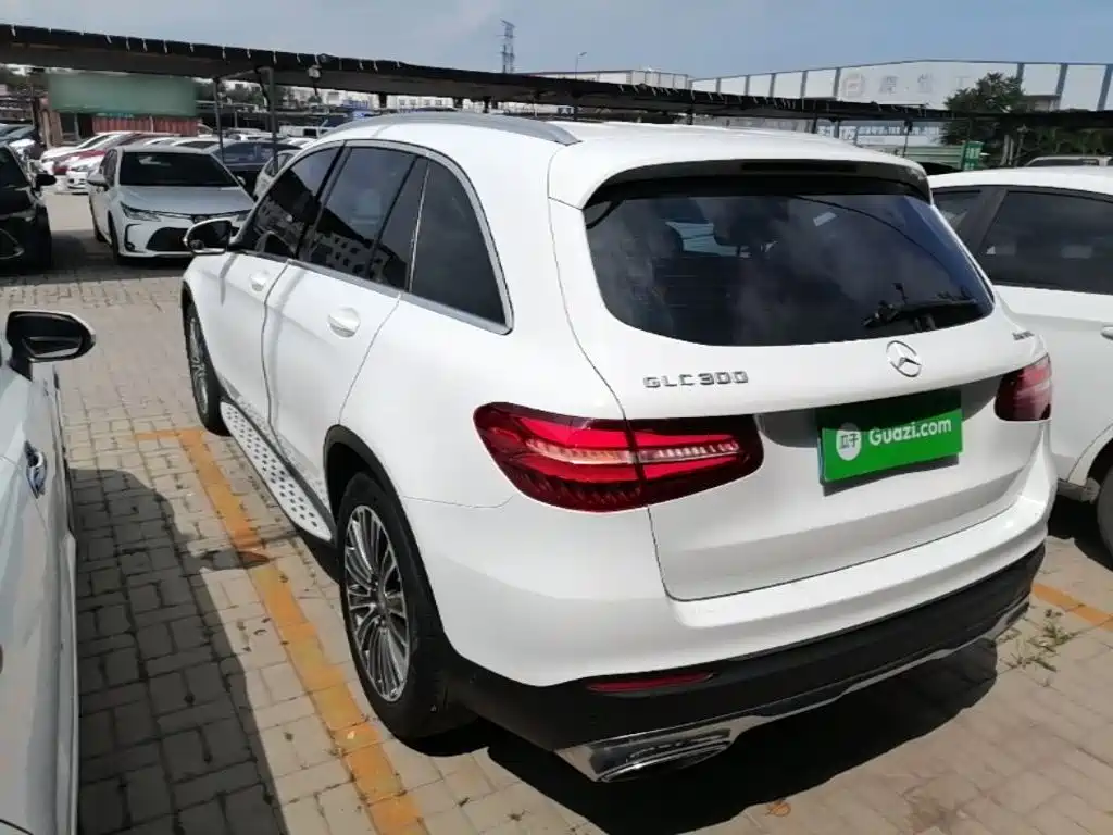 Mercedes-Benz GLC 2016