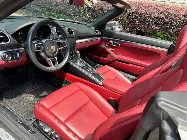 Porsche 718 2023