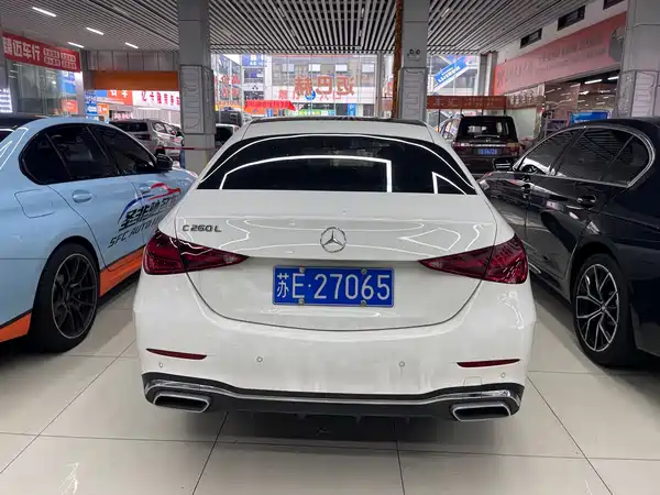 Mercedes-Benz C-Class 2022