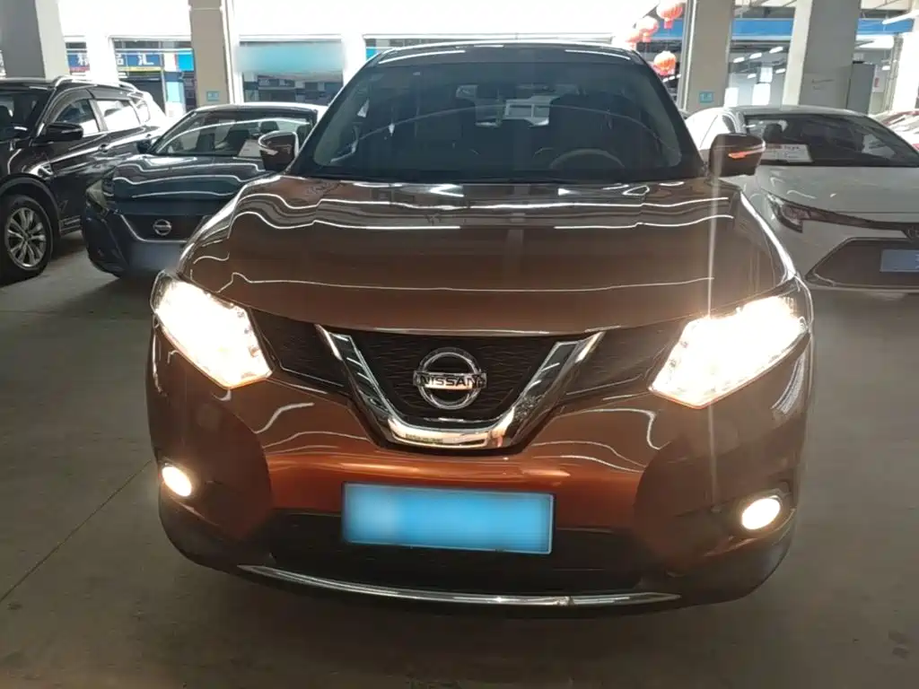Nissan X-Trail 2015 — фото 3