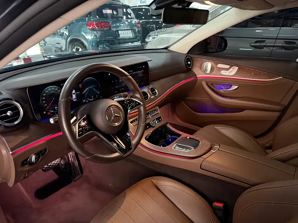 Mercedes-Benz E-Class 2023