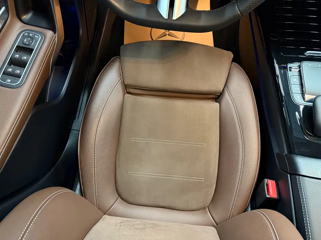 Mercedes-Benz A-Class 2024 — фото 10