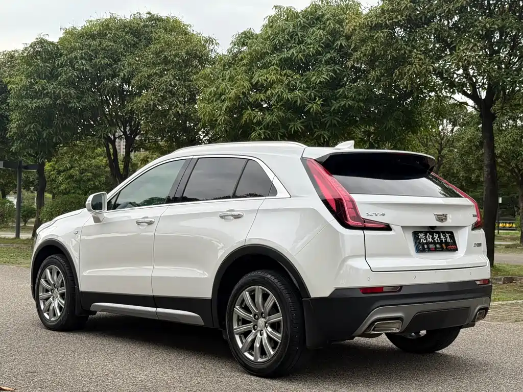 Cadillac XT4 2020 — фото 7
