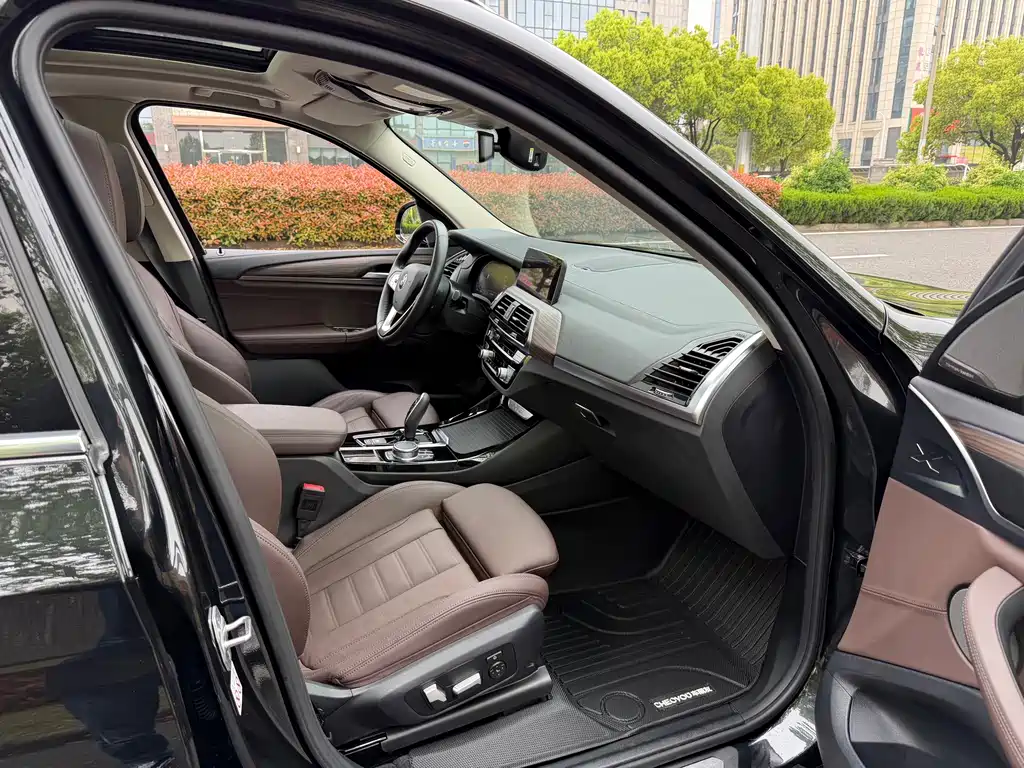 BMW X3 2021 — фото 10