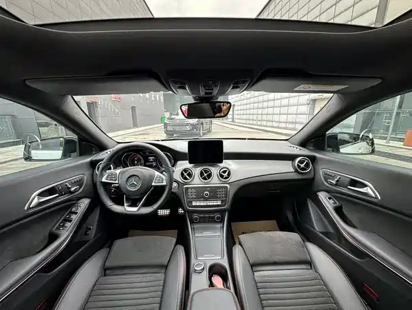 Mercedes-Benz CLA 2018