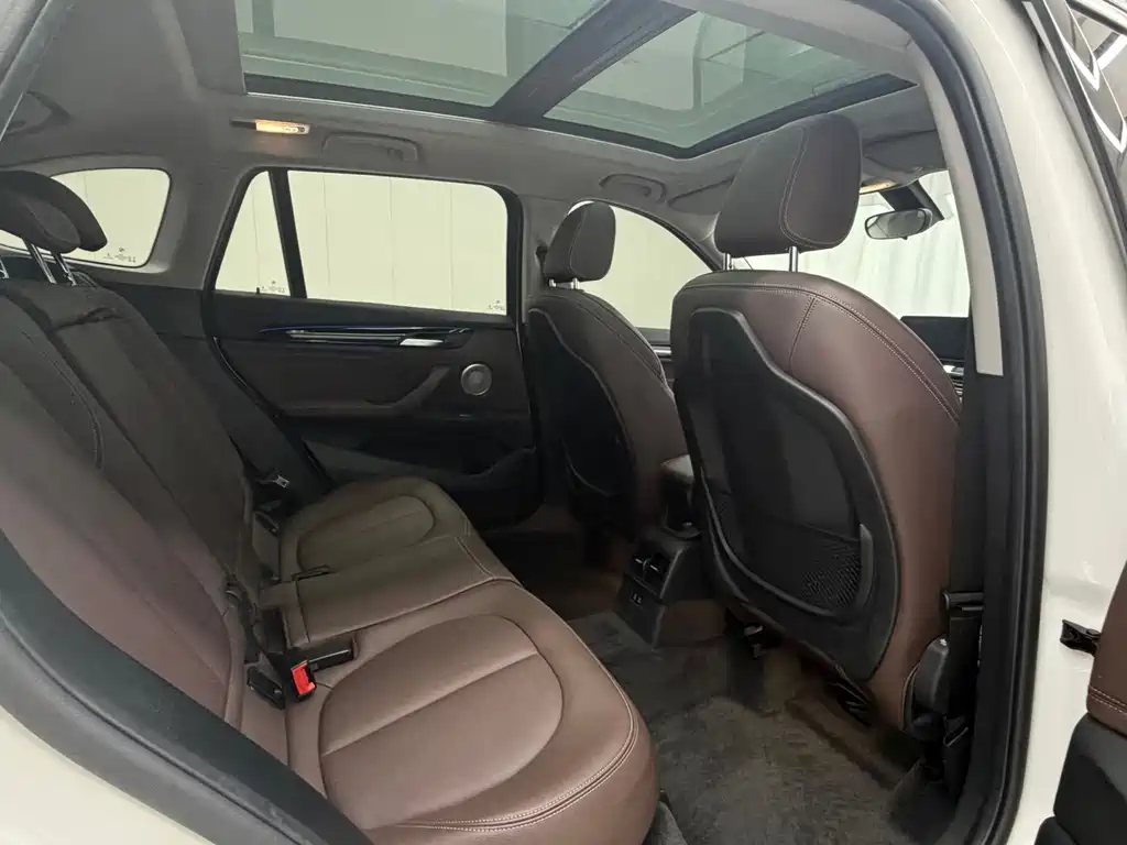 BMW X1 2023 — фото 18
