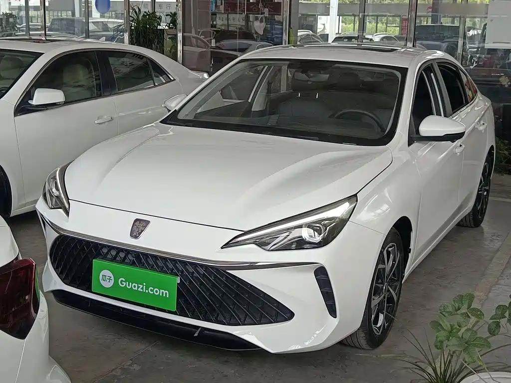 Roewe i5 2025