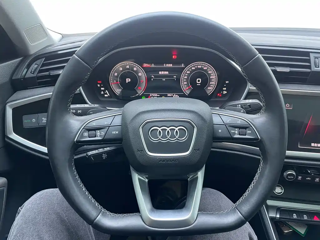 Audi Q3 2022 — фото 9