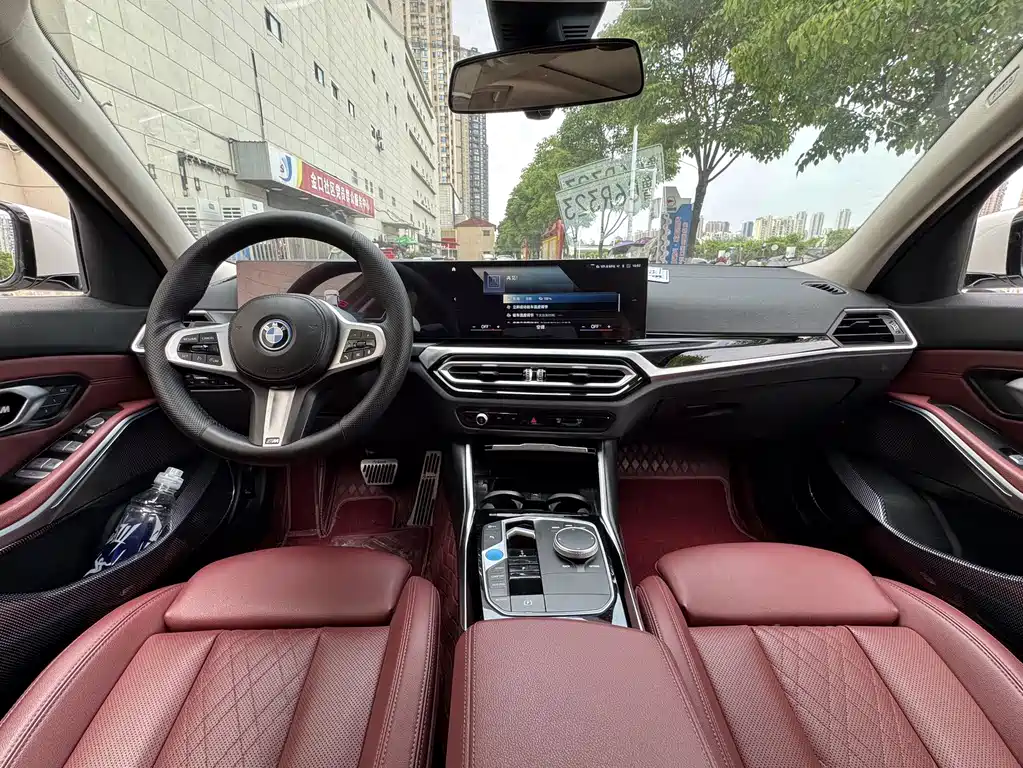 BMW i3 2023