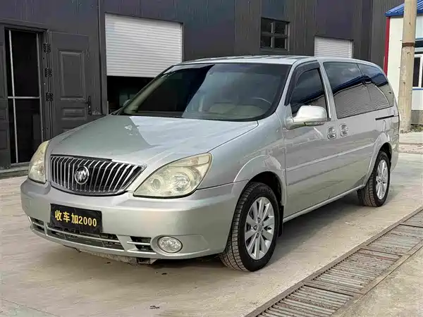 Buick GL8 2012