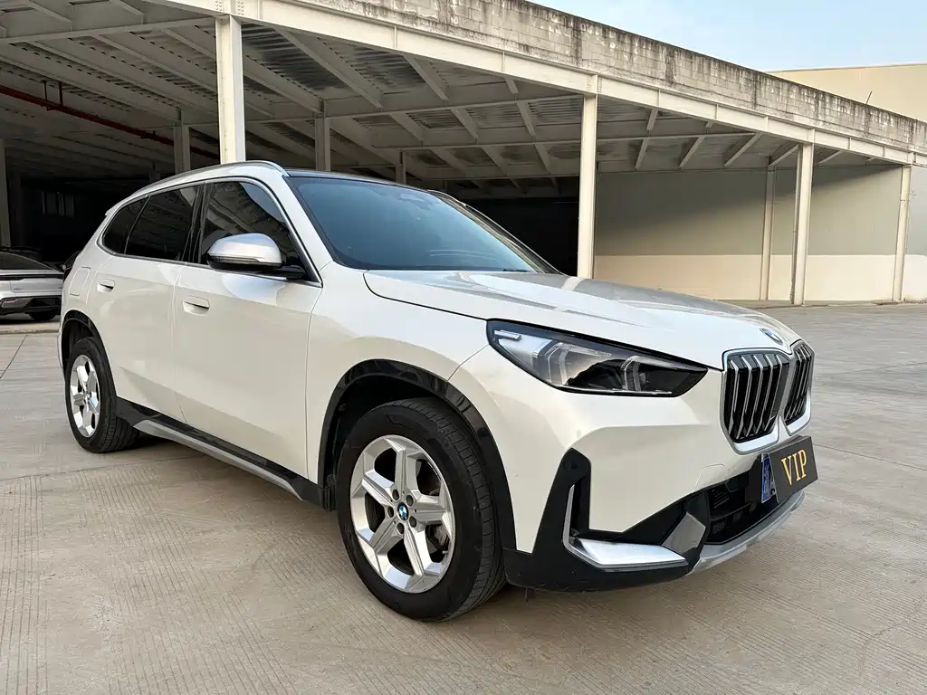 BMW X1 2023 — фото 3