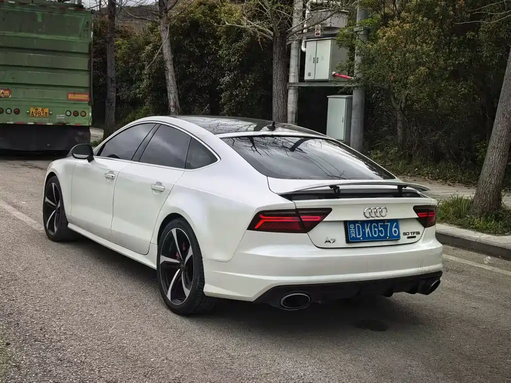 Audi A7 2017 — фото 9