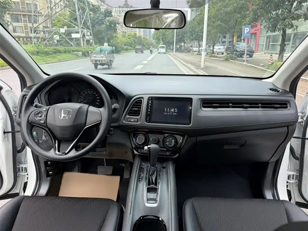 Honda Vezel 2021 — фото 13