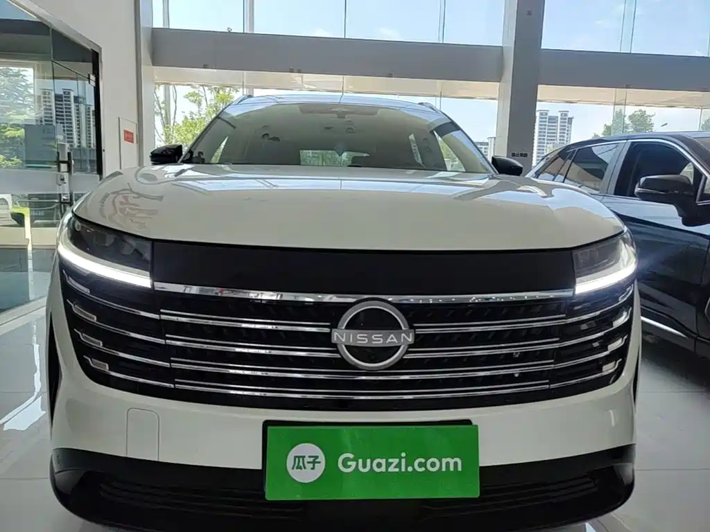 Nissan Teramont 2024