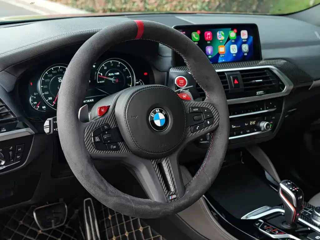 BMW X4 M 2019 — фото 11