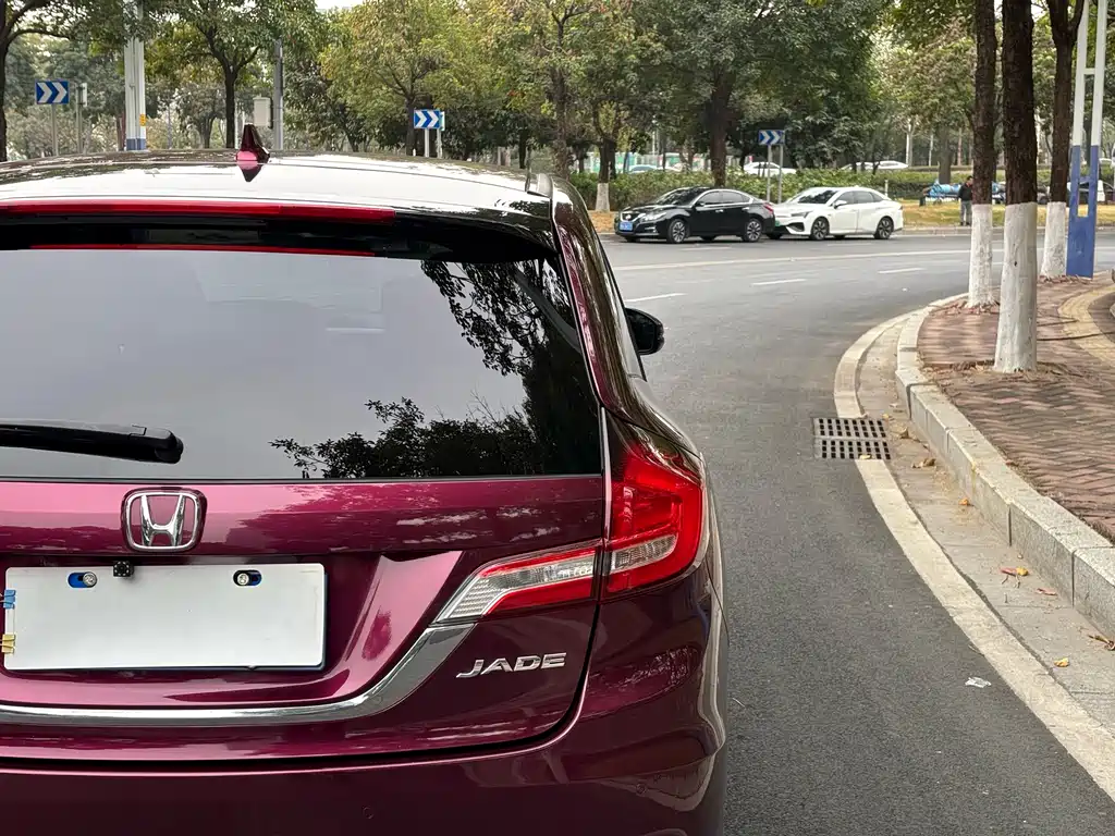 Honda Jade 2019 — фото 25