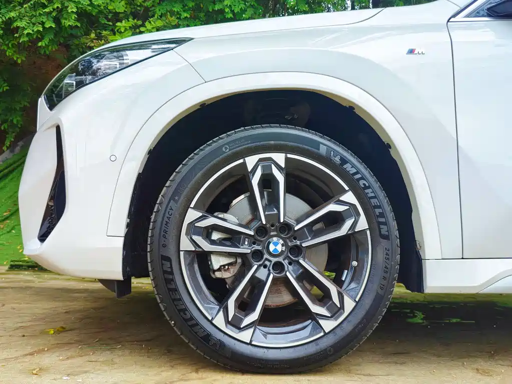 BMW X1 2025