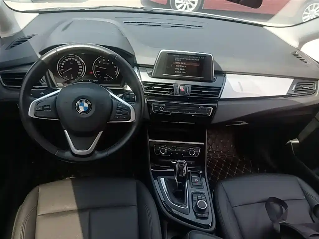 BMW 2 Series Gran Tourer 2020 — фото 10