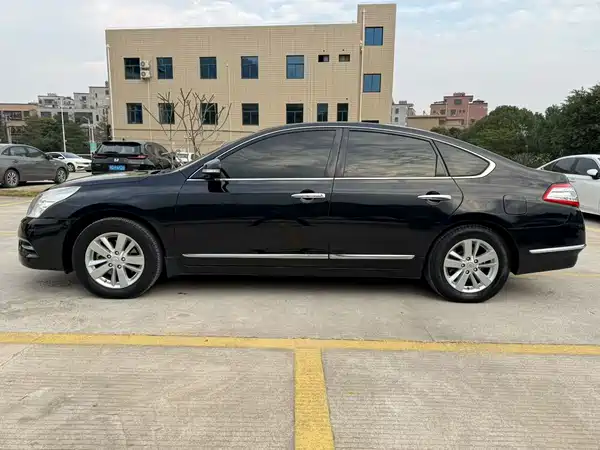 Nissan Teana 2012