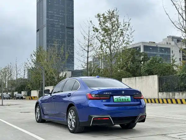 BMW i3 2022